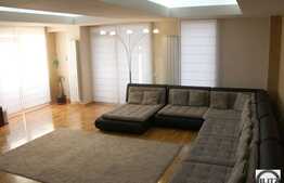 Oferta apartament cu 4 camere, suprafata utila generoasa