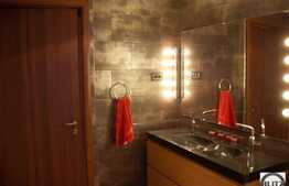 Oferta apartament cu 4 camere, suprafata utila generoasa