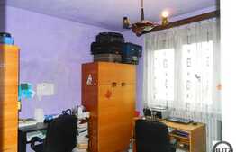 Vanzare 2 camere, zona Pietei Mihai Viteazul, loc de parcare in curte interioara