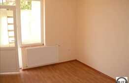 De vanzare apartament cu 3 camere + terasa 100 mp