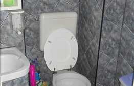 Vanzare 3 camere, 64 mp in  bloc izolat termic, boxa la subsol inclusa in pret