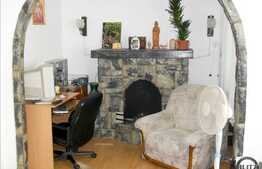 Vanzare 3 camere, 64 mp in  bloc izolat termic, boxa la subsol inclusa in pret