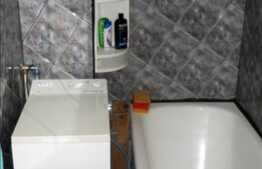 Vanzare 3 camere, 64 mp in  bloc izolat termic, boxa la subsol inclusa in pret