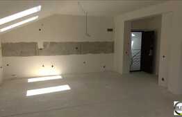 Vanzare mansarda, 57 mp, zona Florilor! Garaj subteran, boxa depozitare!