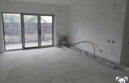 Apartament de vanzare,in zona Piata Fraternitatii, 3 camere, 92 mp. Semifinisat!