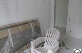 Apartament de vanzare,in zona Piata Fraternitatii, 3 camere, 92 mp. Semifinisat!