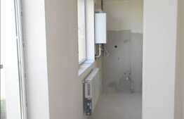 3 camere de vanzare + garaj + boxa la subsol