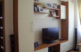 Apartament modern, sistem de alarma, gradina de 25 mp, 2 locuri de parcare!