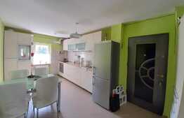 Apartament 3 camere, 65 mp, finisat, mobilat, boxa, zona Piata Zorilor 