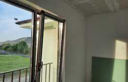 De vanzare casa tip duplex, 122 mp utili, 400 mp teren,Chinteni,pozitie foarte buna