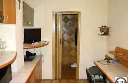 3 camere de vanzare, 70 mp + 5 mp balcon