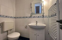 Apartament cu 3 camere, 71 mp utili, zona strazii Lunii