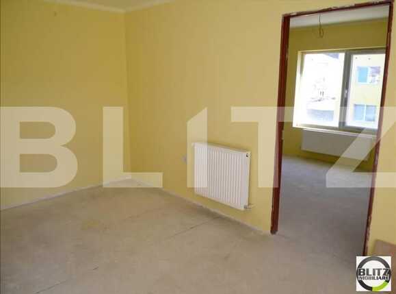 Apartament de vânzare 3 camere Floreşti - 5556AV | BLITZ Cluj-Napoca | Poza1