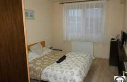 Vanzare 3 camere, 73 mp, etaj intermediar, zona Florilor