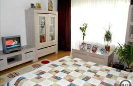 Apartament cu 3 camere, 112 mp, partial mobilat la pret OPORTUN