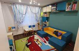 Apartament 3 camere, decomandat, 76mp, zona Vivo 