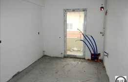 De vanzare apartament cu 2 camere, 60 mp, semifinisat