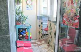 Apartament 2 camere, 44 mp, decomandat, zona Hotel Paradis