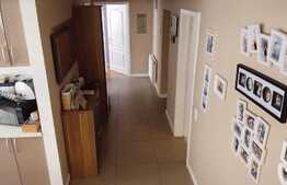 Oportunitate! Apartament de lux, 3 camere, 2 băi, modern, 76mp, parcare cu CF, zona Stejarului