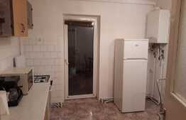Apartament 2 camere, decomandat, 48 mp, parcare, Zona Strazii Fantanele