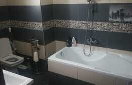 Apartament 2 camere, 63 mp, decomandat, zona Grand Hotel Italia