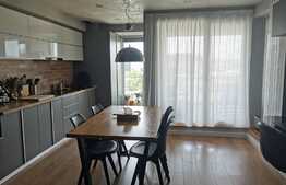 De vanzare, apartament 2 camere, 72 mp, terasa, zona Iullius Mall