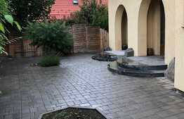 Casa individuala 200 mp, teren 400 mp, 4 parcari, zona Grand Hotel Italia