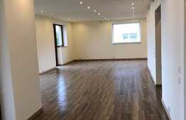 Casa individuala 200 mp, teren 400 mp, 4 parcari, zona Grand Hotel Italia