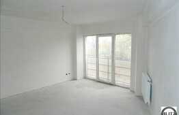 De vanzare apartament cu 3 camere, 96 mp utili + balcon, semifinisat