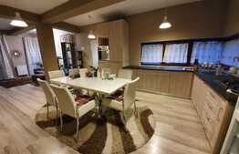 Casa 160 mp, 4 camere, parcari, 2 terase, zona Calea Manastur