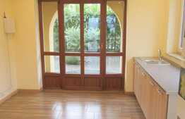 Casa individuala, 350 mp, teren 530 mp, Andrei Muresanu, panorama asupra orasului!