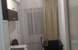 Garsoniera 30 mp, decomandata, recent renovata, zona Nicolae Titulescu