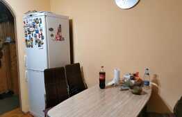 Apartament 3 camere, zona strazii Gheorghe Dima