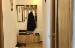 Apartament cu 2 camere, 54 mp, bloc nou, garaj, zona P-ta 1 Mai