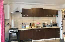 Apartament cu 2 camere, 54 mp, bloc nou, garaj, zona P-ta 1 Mai