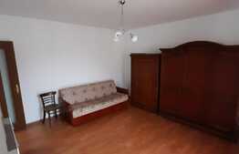 Apartament 2 camere, decomandat, etaj intermediar, parcare, 50 mp, zona Florilor