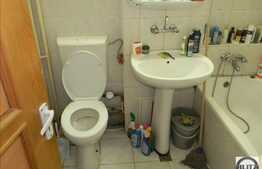 Vanzare apartament cu 2 camere, decomandat in cartierul Zorilor!