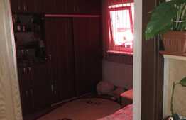 Apartament 2 camere, decomandat, etaj intermediar, garaj, boxa, Zona Bucium