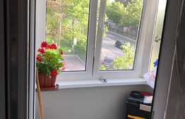 Apartament 2 camere, decomandat, etaj intermediar, garaj, boxa, Zona Bucium