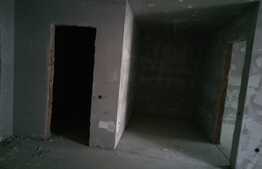  2 camere, semifinisat, etaj intermediar, zona IRA!