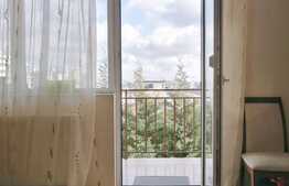 Apartament 3 camere, etaj intermediar, in Europa 