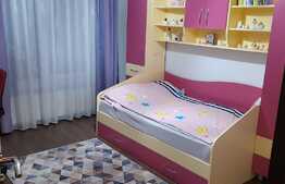 Apartament 3 camere, decomandat, 56 mp, zona Florilor