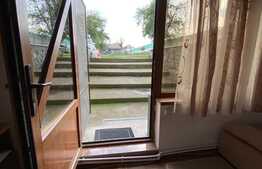 Apartament cu 3 camere, 65 mp, parcare, curte, zona Tineretului!