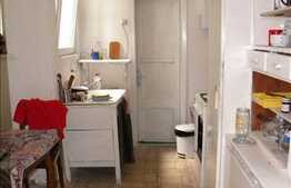 Apartament spatios cu 3 camere in centrul Clujului