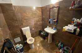 Apartament cu 3 camere, 75 mp, parcare, terasa, zona Florilor