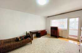 Apartament cu 4 camere, 91 mp, decomandat, garaj, zona BRD Central