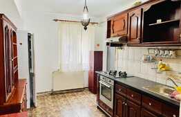 Apartament cu 4 camere, 91 mp, decomandat, garaj, zona BRD Central