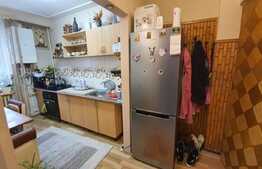 Apartament cu 2 camere, 45mp, etaj intermediar, zona Piata Hermes