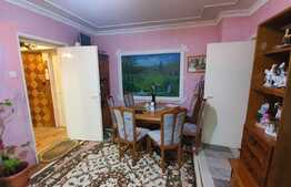 Apartament cu 2 camere, 45mp, etaj intermediar, zona Piata Hermes