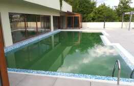 Apartament cu 2 camere, 75 mp, piscina, terasa de 70 mp, zona American Village